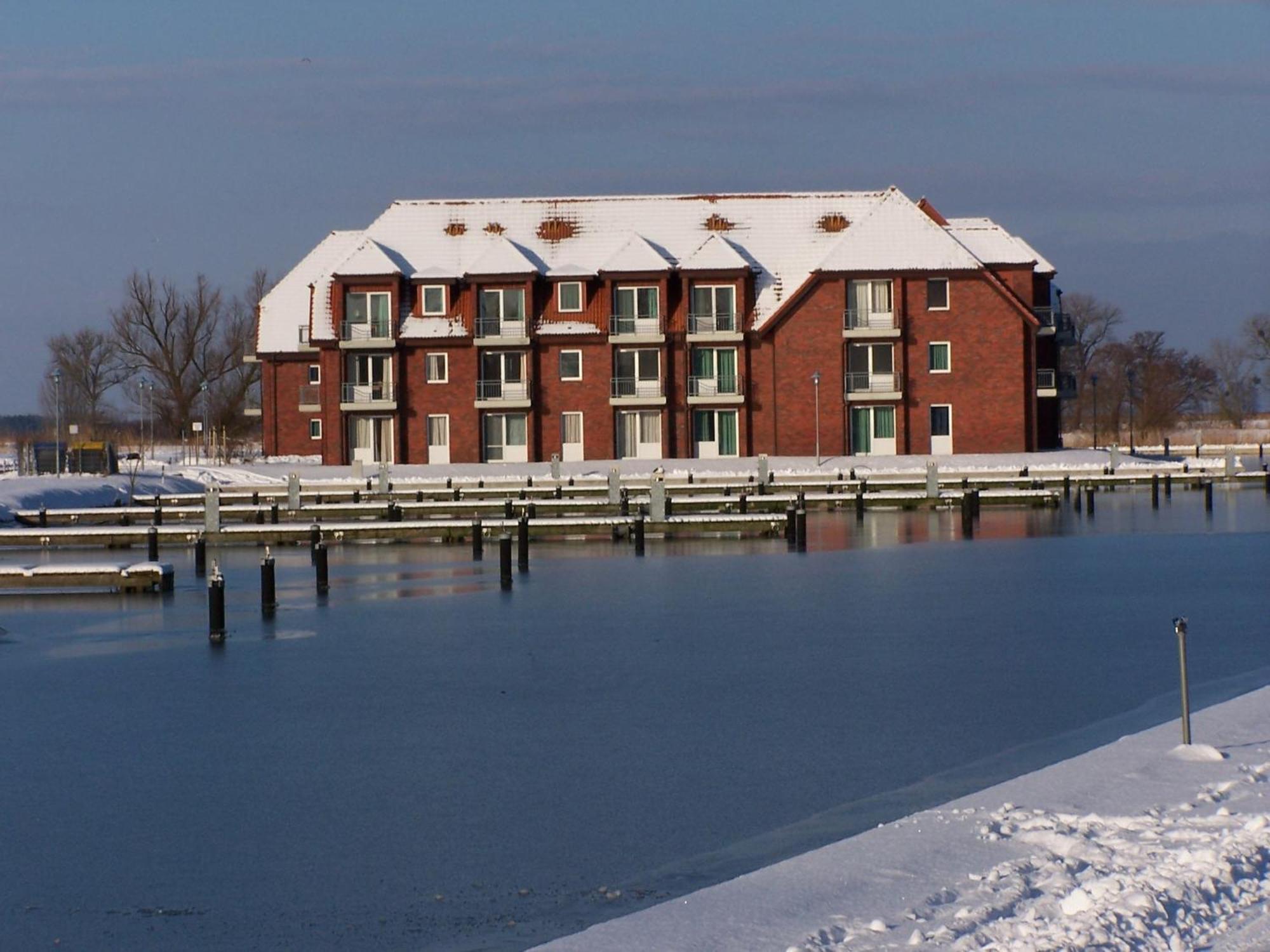 Lagunenstadt Ueckermuende Ag Exterior photo